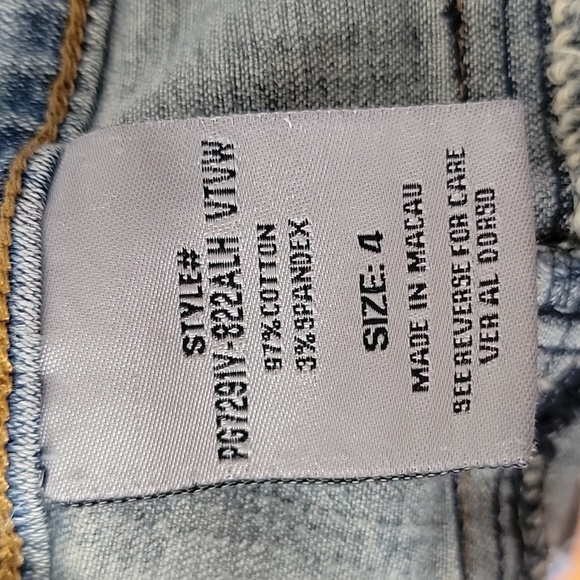 VENUS USA Distressed Light Wash Floral Embroidered Patch Flare Bootcut Jeans 4 - Picture 12 of 13